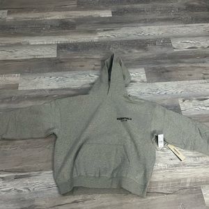 Essential hoodie